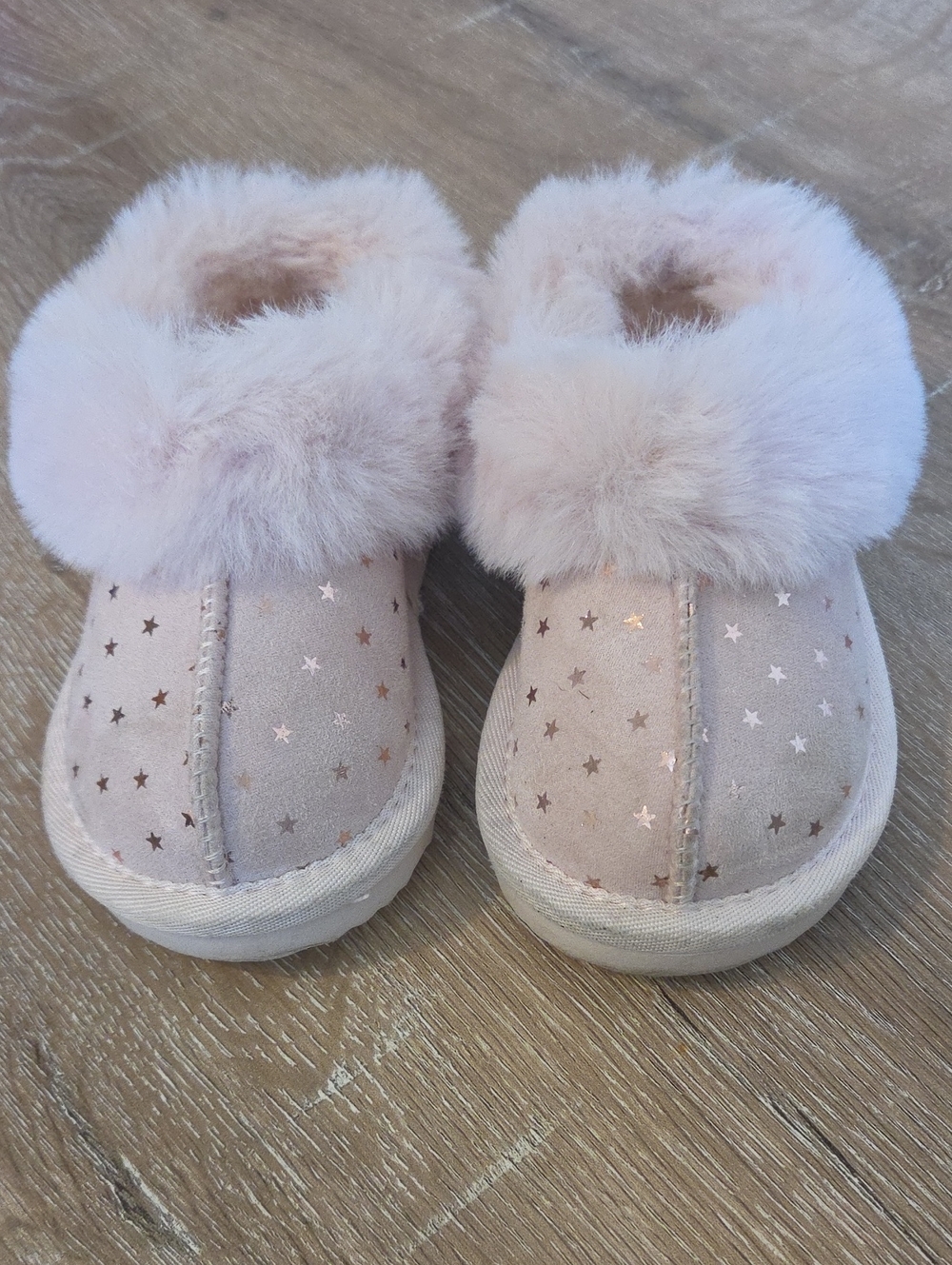 Baby Girls Pink Faux Fur-Lined Slip-Ons Size 6